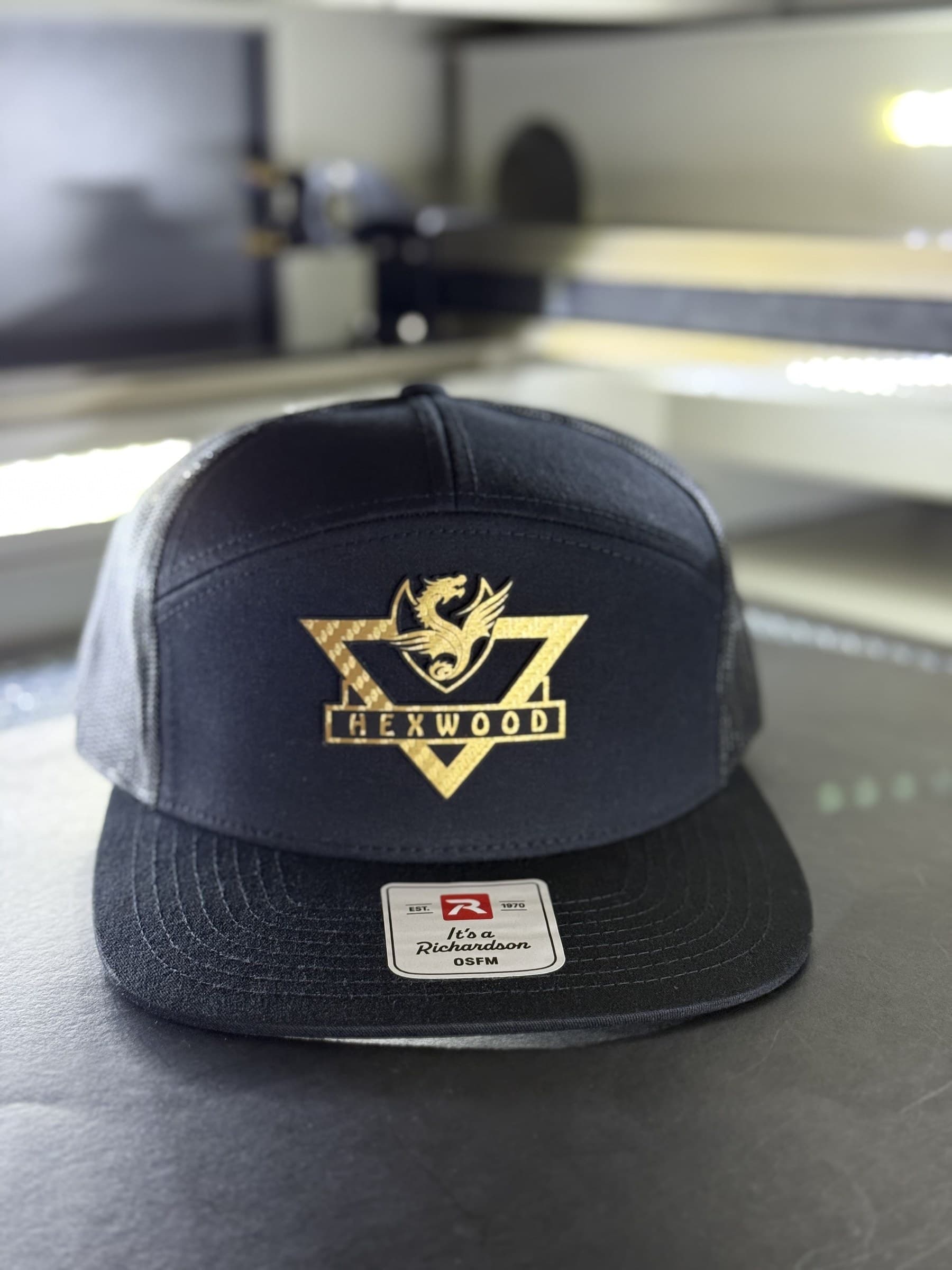 Crest Boat Edition (Black, 168 Flat Bill)