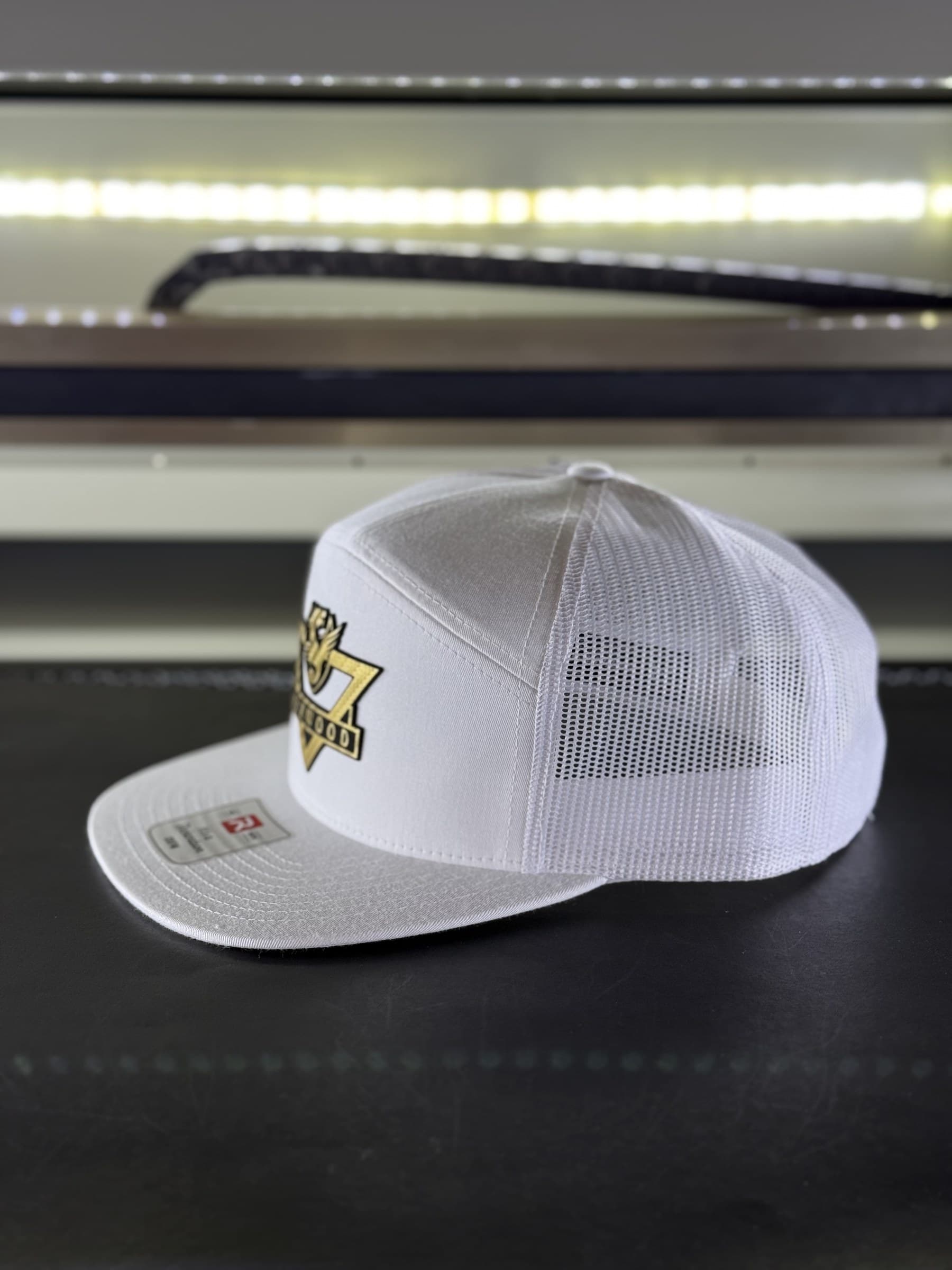 Crest Boat Edition (White, 168 Flat Bill) Hexwood hat outdoors